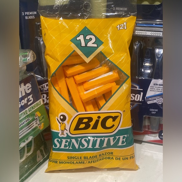 Bundle #5 Men’s Razors 🪒 !! - Picture 4 of 6